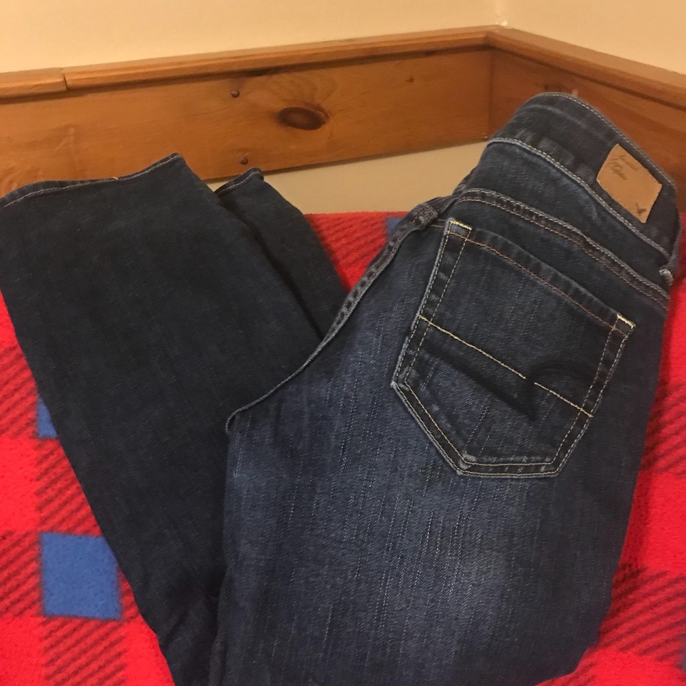 American Eagle Capris 🦅. Juniors size 4